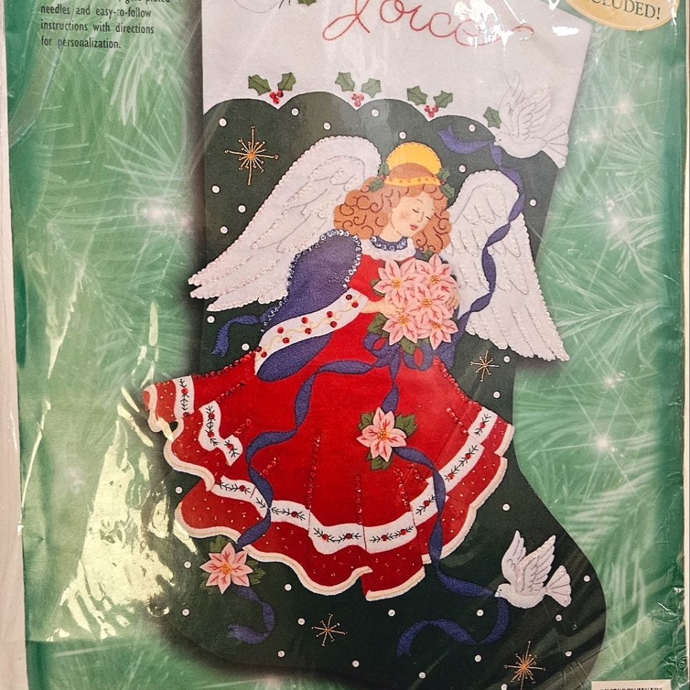 Vintage Bucilla POINSETTIA CELESTIAL ANGEL Felt Christmas Stocking Kit Jumbo